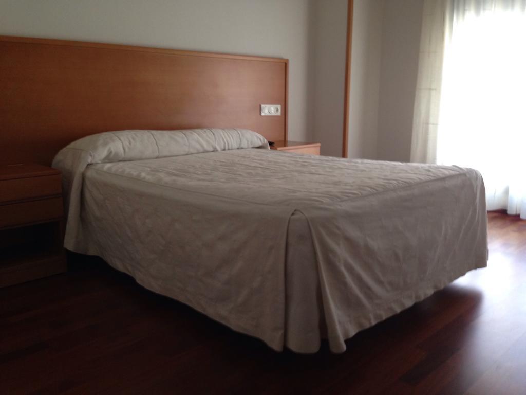 Hostal El Poligono 사모라 객실 사진