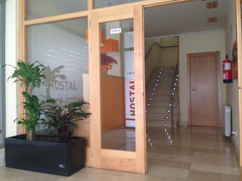 Hostal El Poligono 사모라 외부 사진
