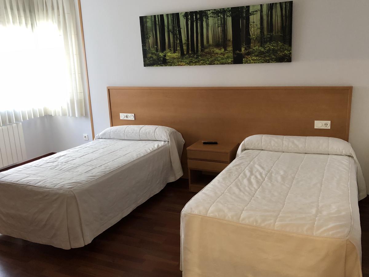 Hostal El Poligono 사모라 외부 사진
