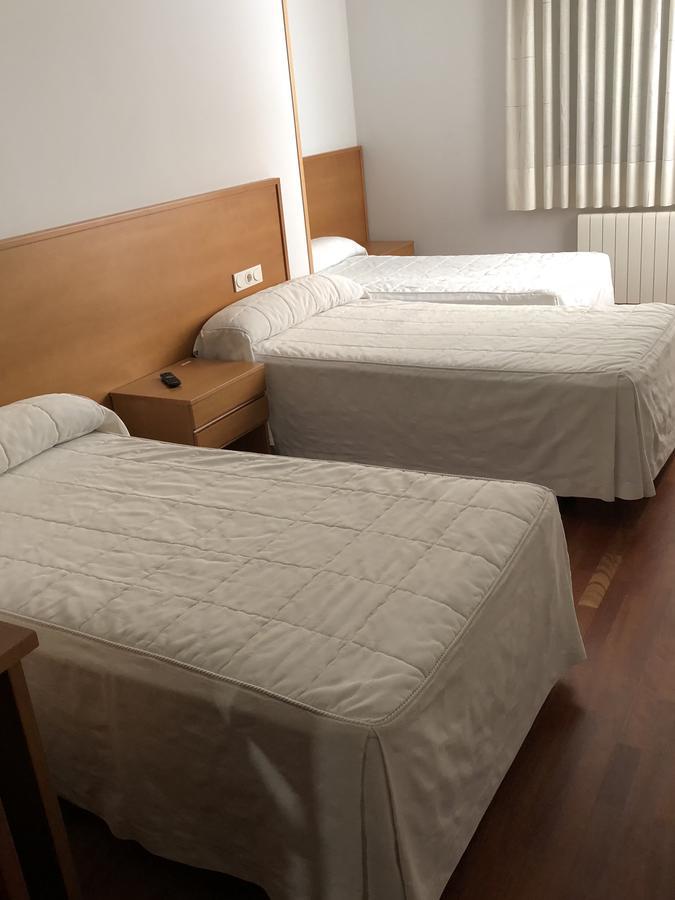 Hostal El Poligono 사모라 외부 사진