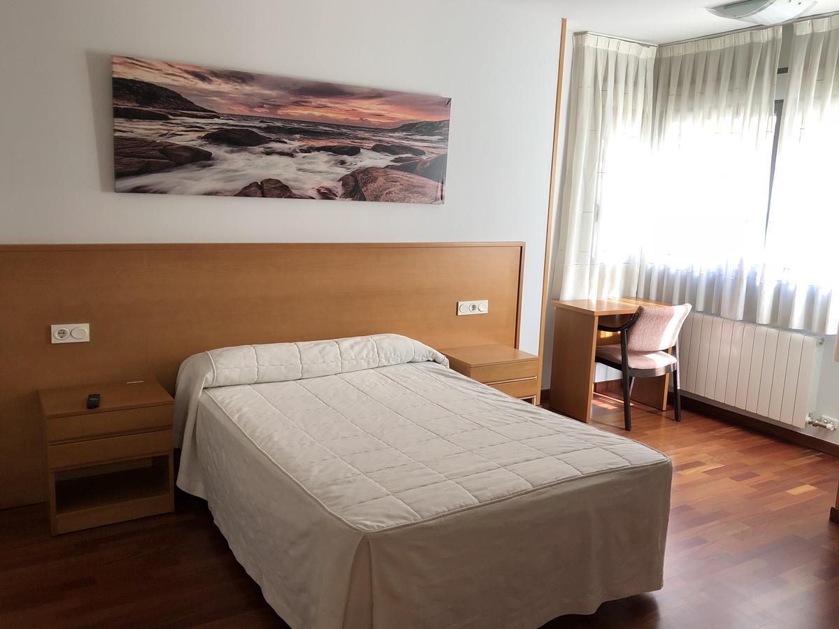 Hostal El Poligono 사모라 외부 사진